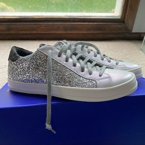 P448 John Ginerva Glitter size 38 shoes NIB
